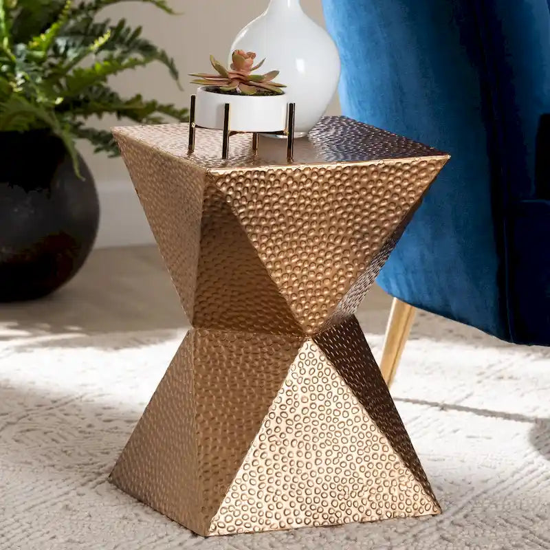 Table d'appoint en métal, bronze, silhouette de sablier, texture martelée, intérieur/semi-extérieur, 1 personne