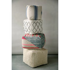 Pouf rond en laine et coton crème/gris/bleu sarcelle, 61 cm (L) x 41 cm (H), 1 personne, capacité de 113 kg