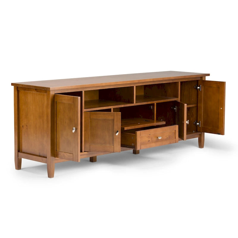 Meuble TV/Média WYNDENHALL Norfolk en BOIS MASSIF de 72 pouces de large pour téléviseurs jusqu'à 80 pouces - 72 L x 17,5 P x 26 H