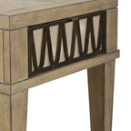 Table d'appoint avec tiroir et étagère inférieure, finition grès, bois d'hévéa et placage de chêne, 47 cm (L) x 61 cm (H)