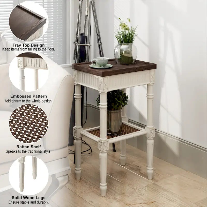 Table d'appoint de style campagne française, blanc/noir, plateau à rebords et étagère en osier, aspect vieilli