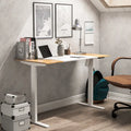 Bureau debout réglable en acier Getty Modern de 47 pouces