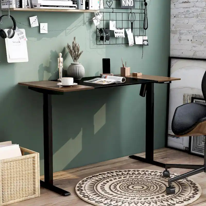 Bureau debout réglable en acier Getty Modern de 47 pouces