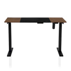 Bureau debout réglable en acier Getty Modern de 47 pouces
