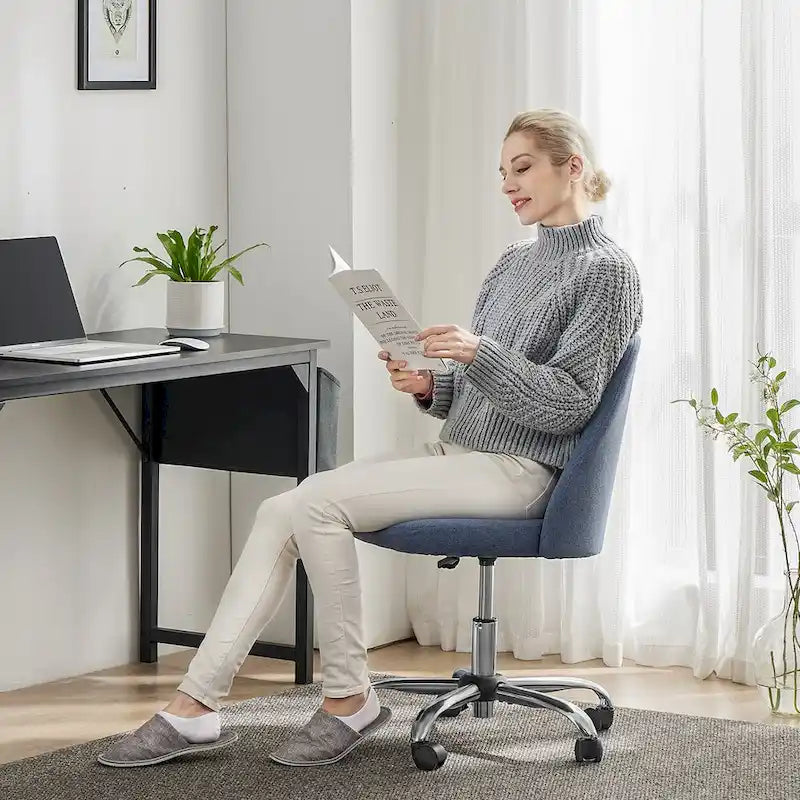 Chaise de bureau sans accoudoirs avec roulettes réglables pivotantes pour petits espaces